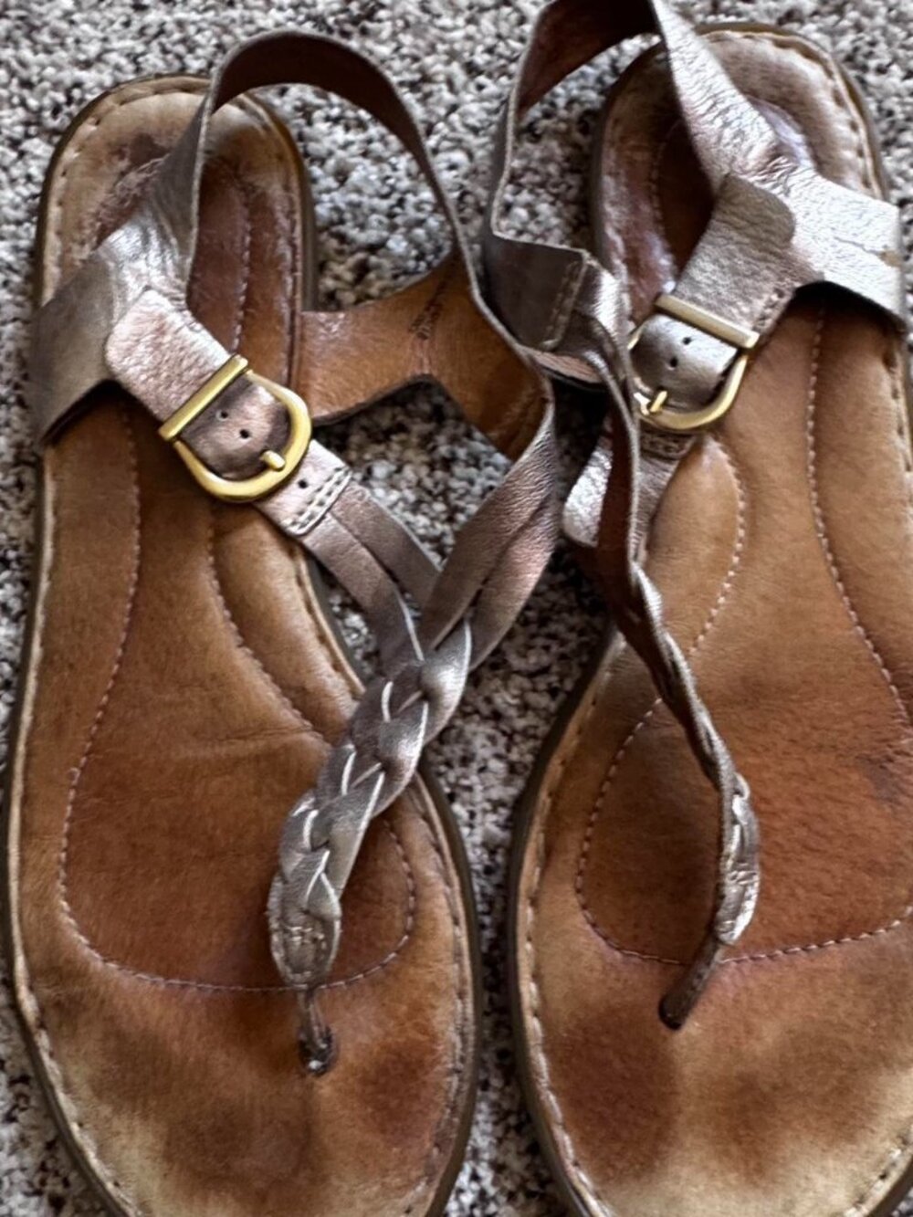 Women's 11 Born metallic leather sandals